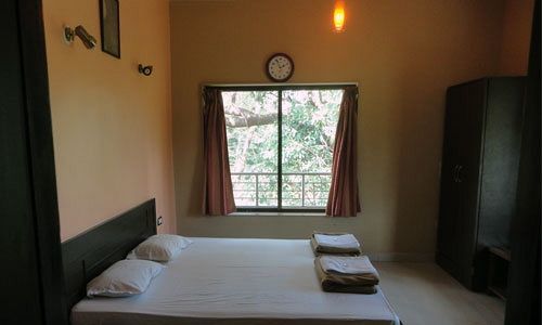 Kings Inn Holiday Home Лонавала Екстериор снимка